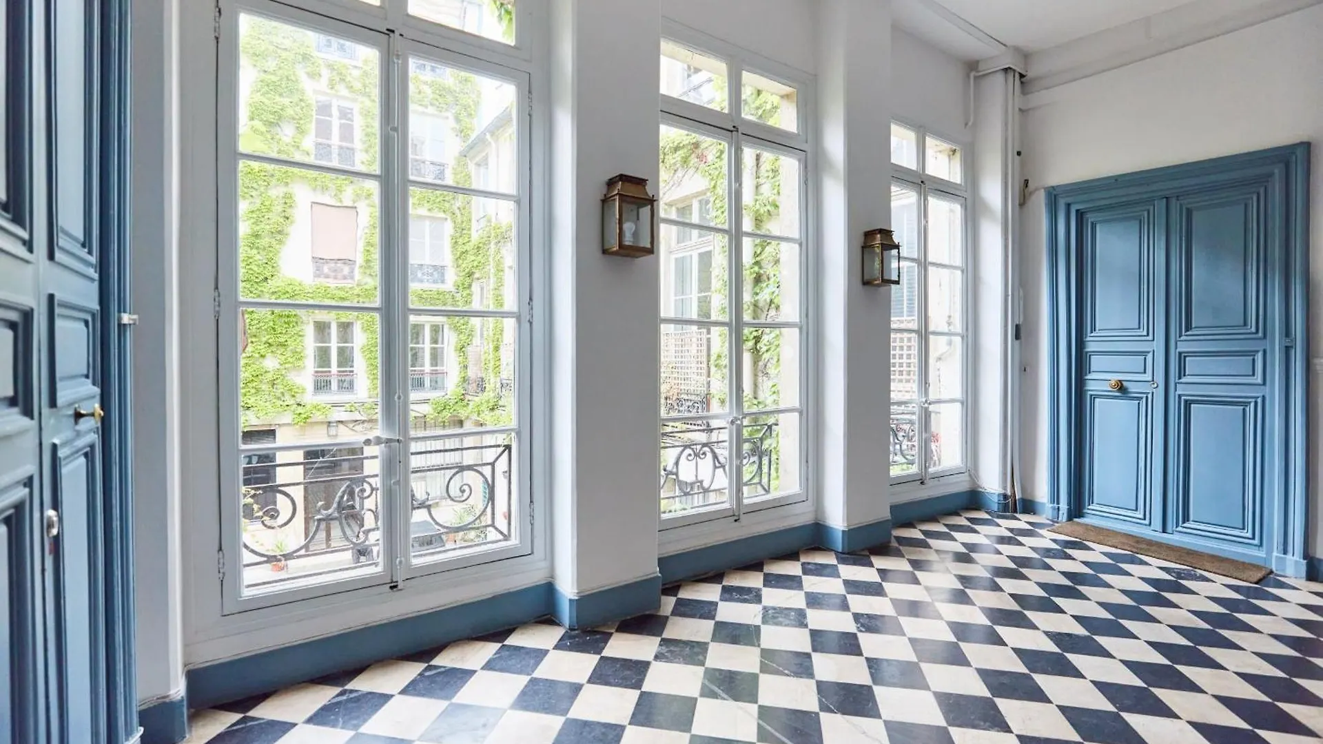 Bnbnova - Place Des Vosges - 1Br With Balcony París Apartamento