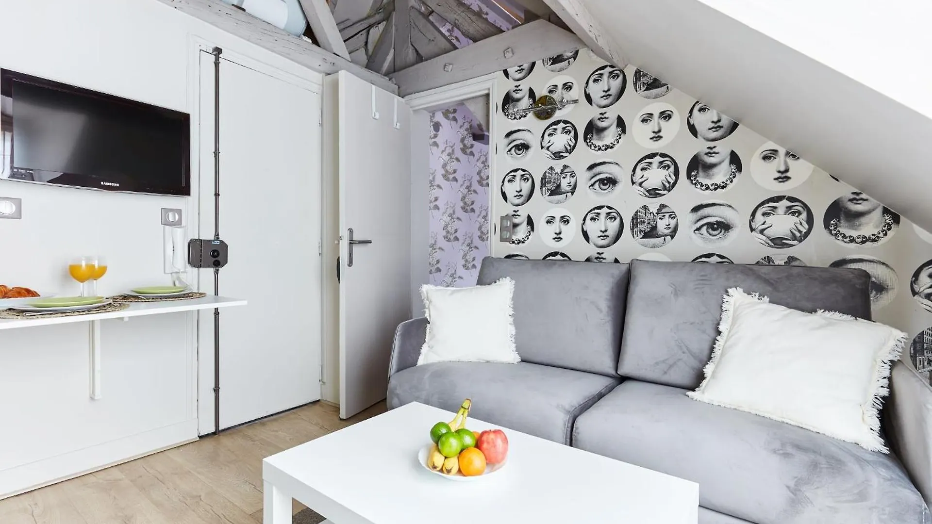 Bnbnova - Place Des Vosges - 1Br With Balcony Parijs