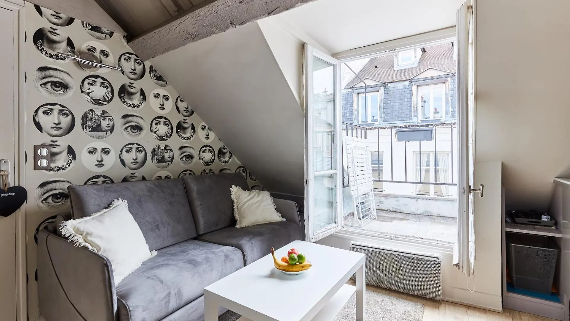 Bnbnova - Place Des Vosges - 1Br With Balcony Párizs